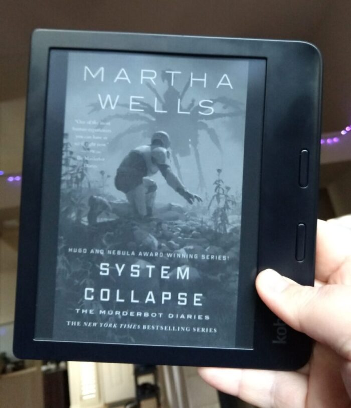 cover for System Collapse ebook shown in greyscale